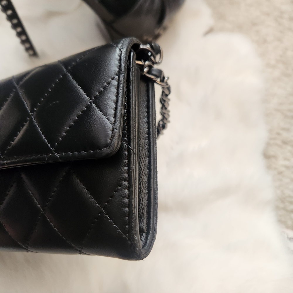 1️⃣1️⃣0️⃣0️⃣ CHANEL Black Quilted Leather Wallet - Picture 11 of 13